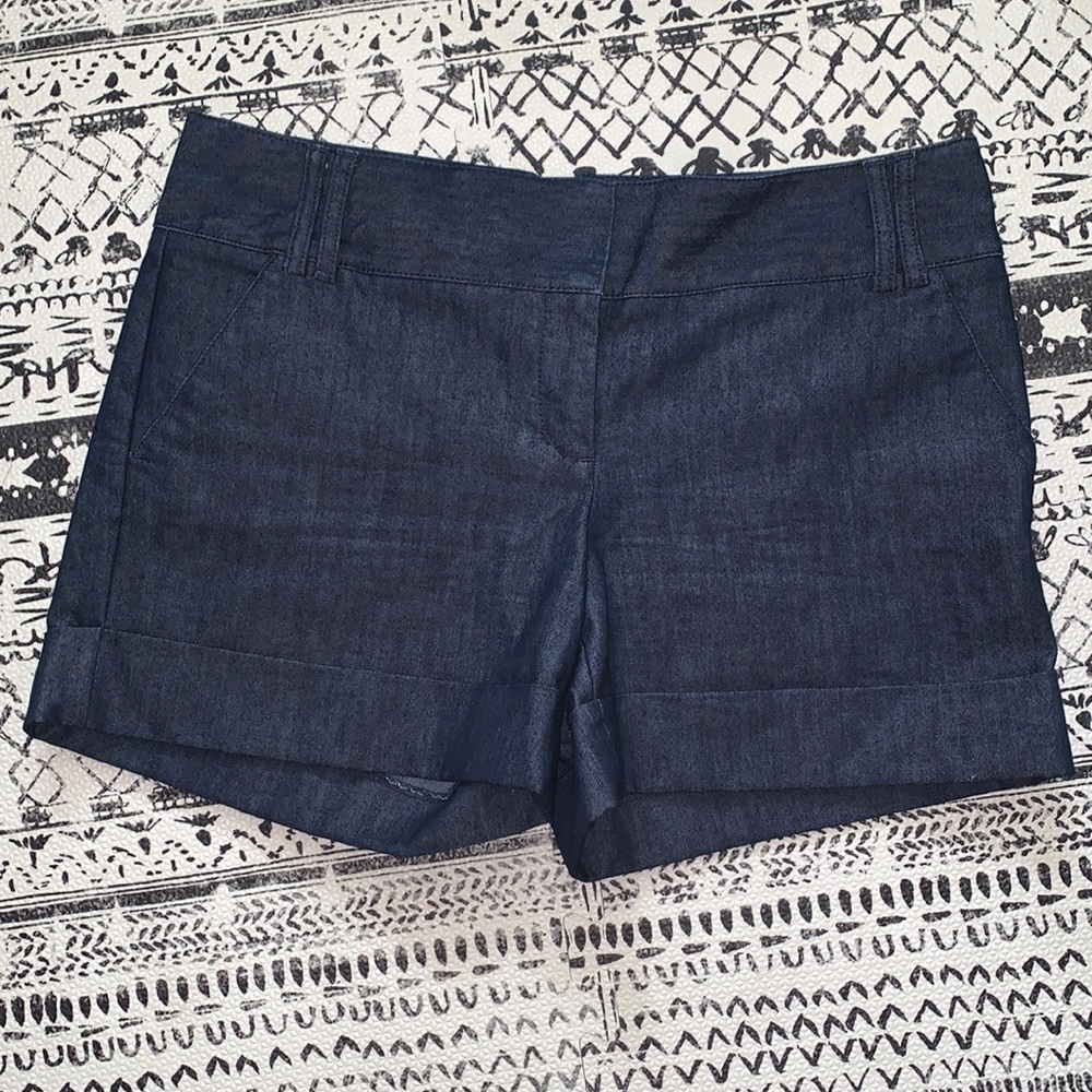 Express Shorts.